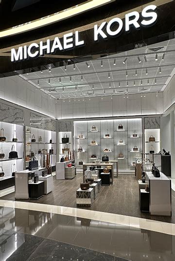 michael kors abu dhabi.